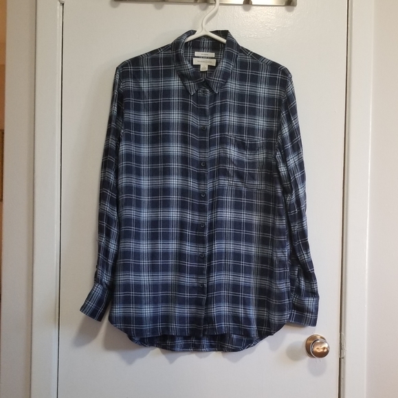Plaid Boyfriend Shirt - Picture 2 of 6